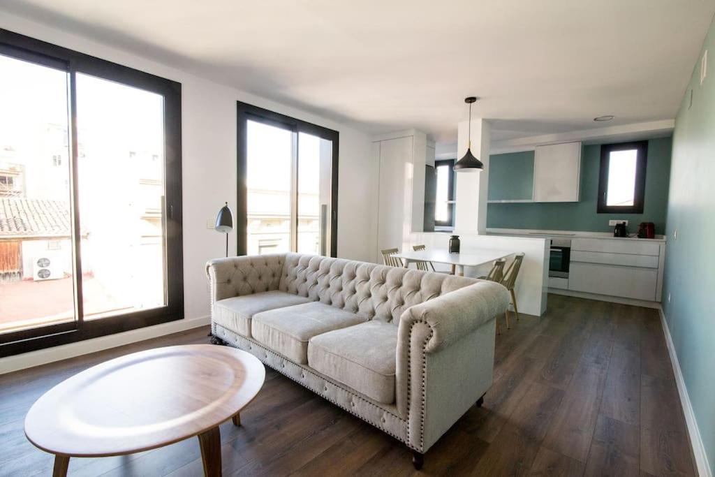 Апартаменти 3-2 Apartamento De Diseno En El Centro De Реус Екстер'єр фото