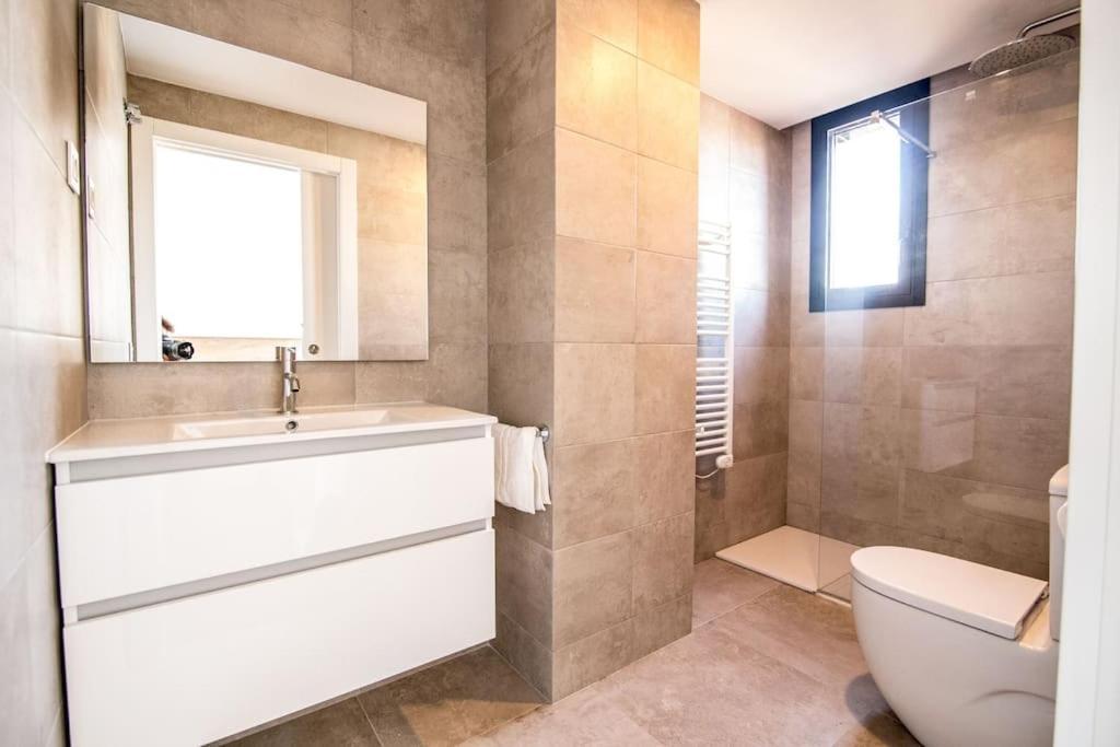 Апартаменти 3-2 Apartamento De Diseno En El Centro De Реус Екстер'єр фото