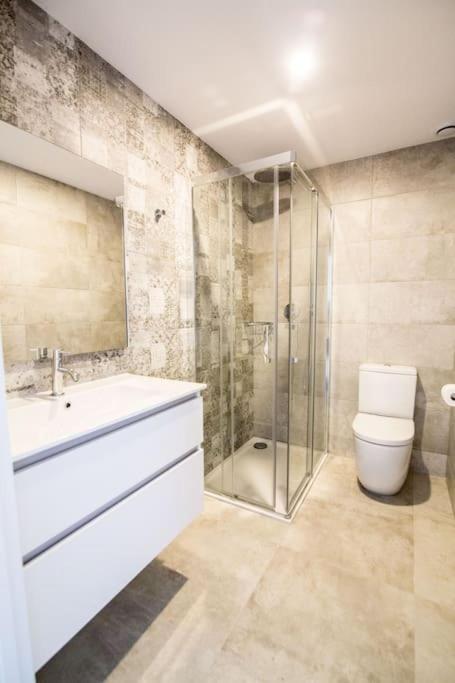 Апартаменти 3-2 Apartamento De Diseno En El Centro De Реус Екстер'єр фото