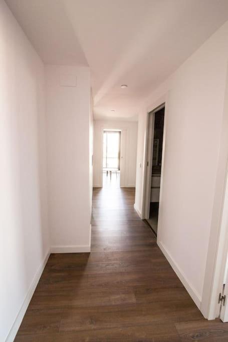 Апартаменти 3-2 Apartamento De Diseno En El Centro De Реус Екстер'єр фото